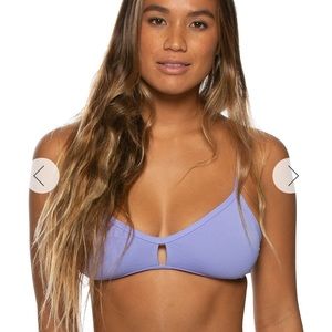 Jolyn Vent Top